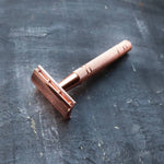 Double Edge Safety Razor -  Rose Gold (5 Free Blades)